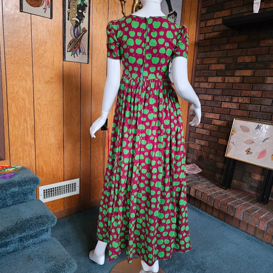 Vtg 70s Miss Centennial Belle Kansas Parade Novelty Apple Print Maxi Dress XS/S