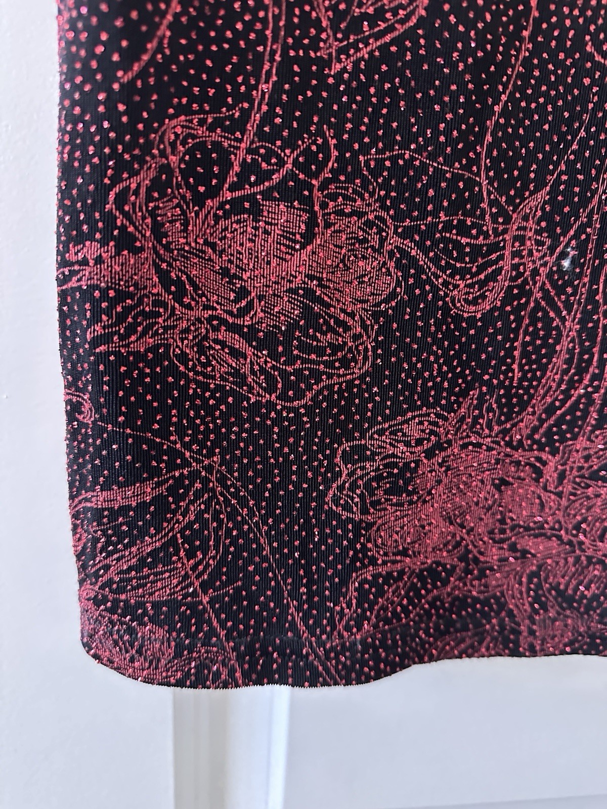 Vintage 90s JKLA Black & Red Glitter Floral Slinky Tank Top Women’s Sz Med Party