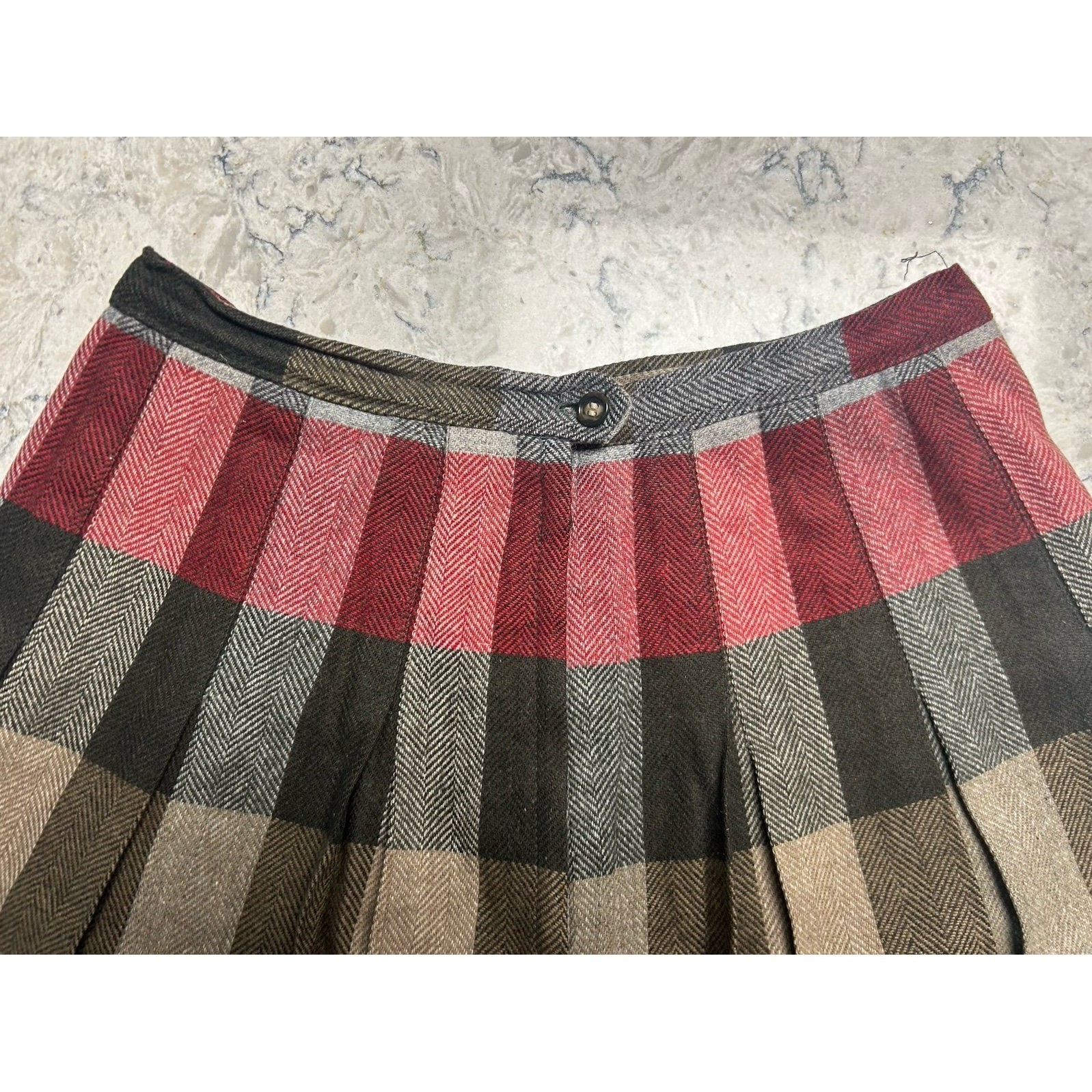 Vintage Century Of Boston All Wool Plaid Pleated Skirt Women’s Small Medium Red