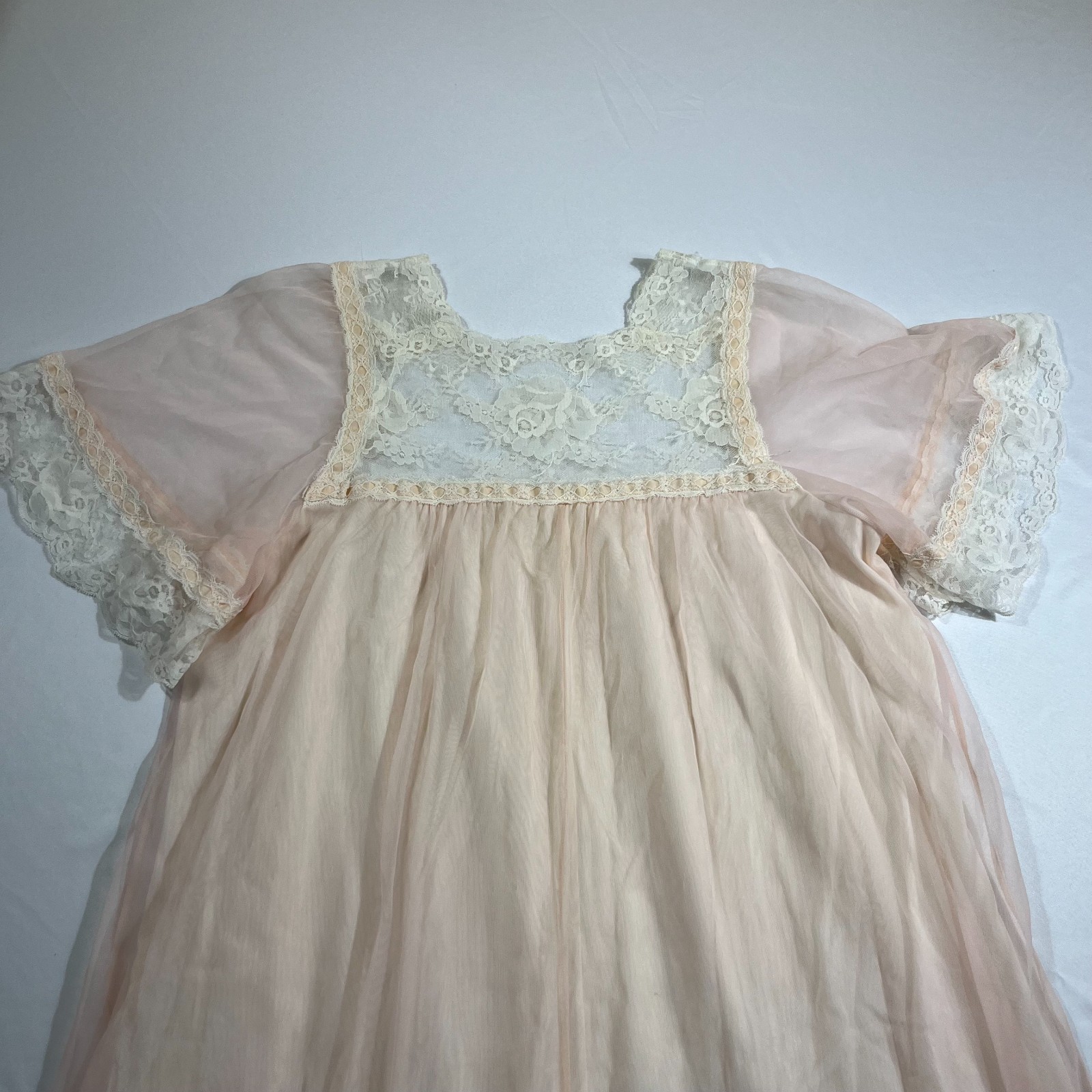Vintage 60s St Michael Pink Sheer Nightgown Lace Coquette Cottagecore Size 6
