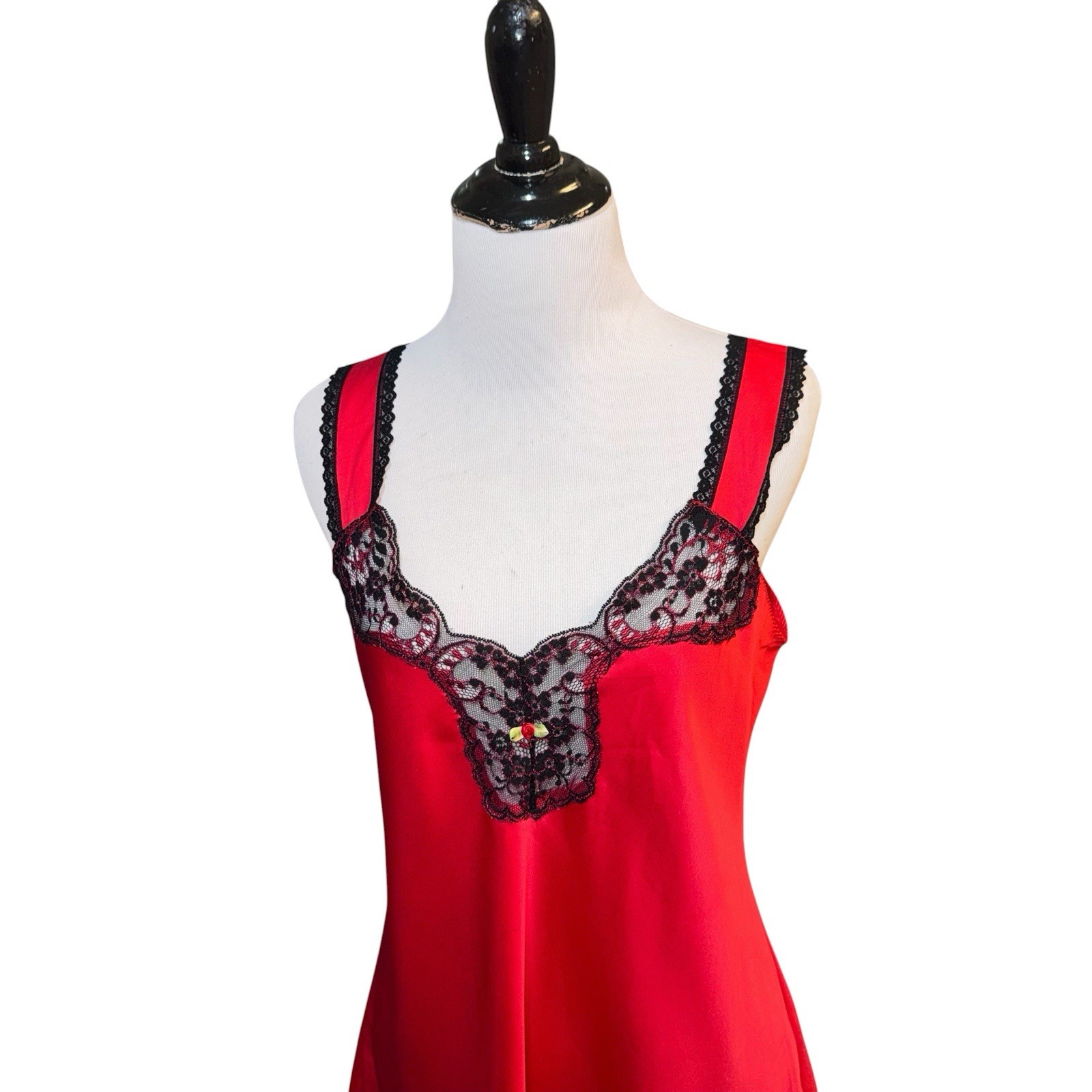Etage by Brandywine Women’s M Medium Vintage Nighty Slip Nylon Red Black Lace