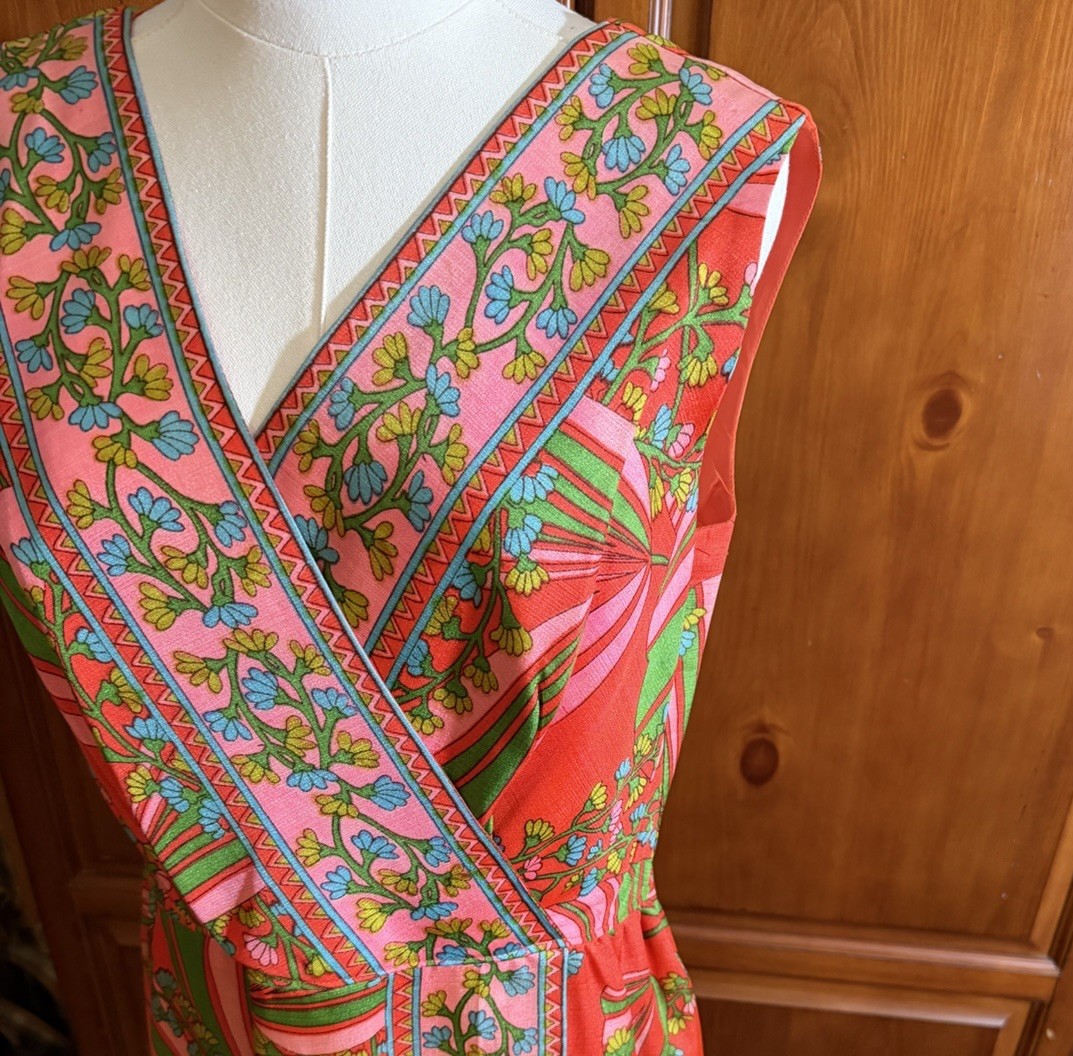 VTG 70’s Vibrant Maxi Evening Mod Print Orange/Pink/Multicolor Gown-18/Large