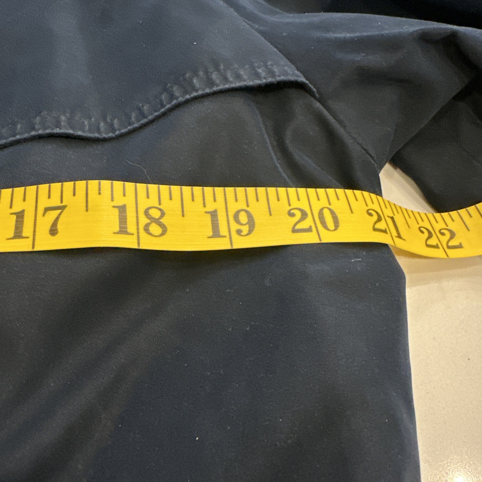 Burberrys’ of London Pre Y2K Vintage Nova Check Trench Coat Size 10 Navy Lined