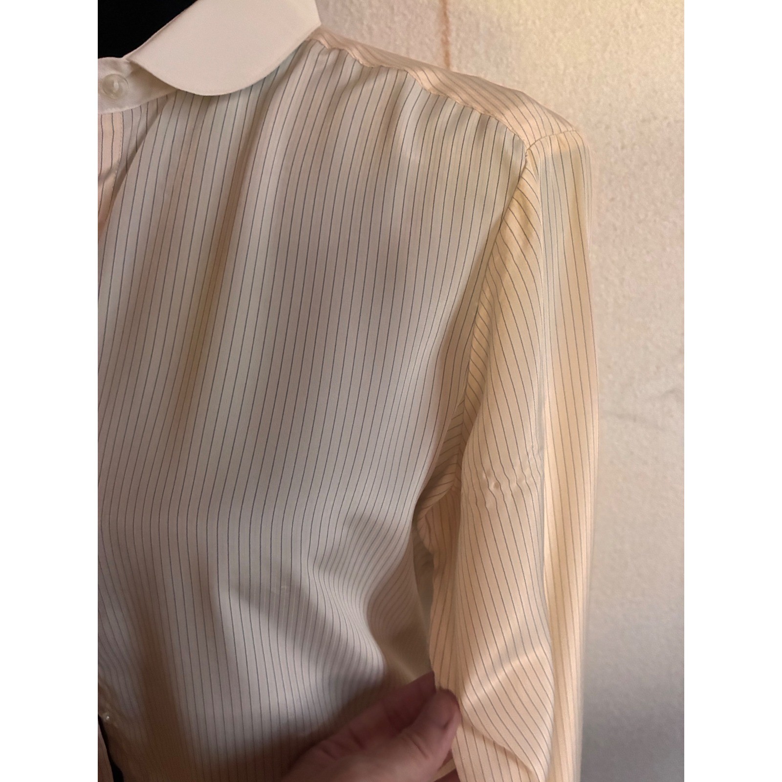 Vintage Button Down Blouse Womens 10 Cream Pinstripe Fair Peter Pan Collar Long