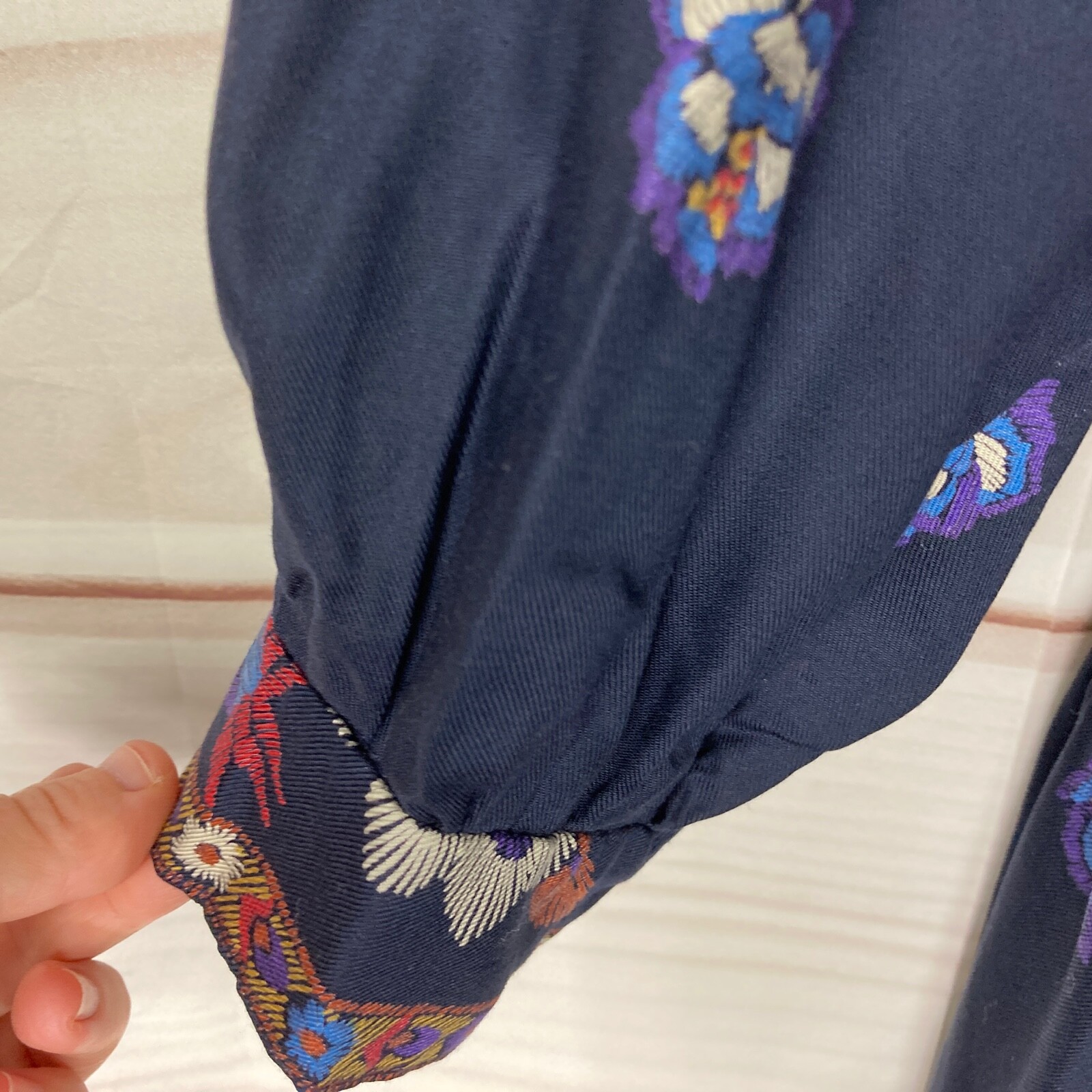The Wilroy Traveler Vintage Dress Womens 20 Blue Floral Mock Neck Button Front