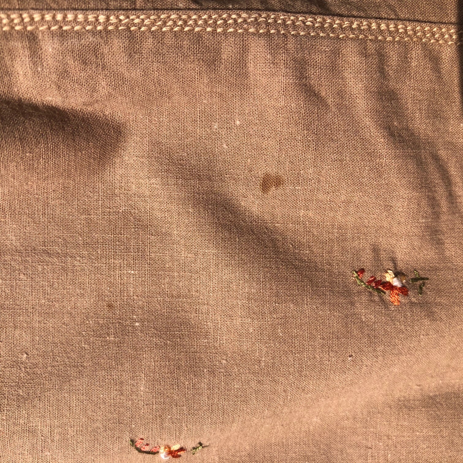 Vintage Women’s Indian embroidered cocoa colored sleeveless tunic vest_ small