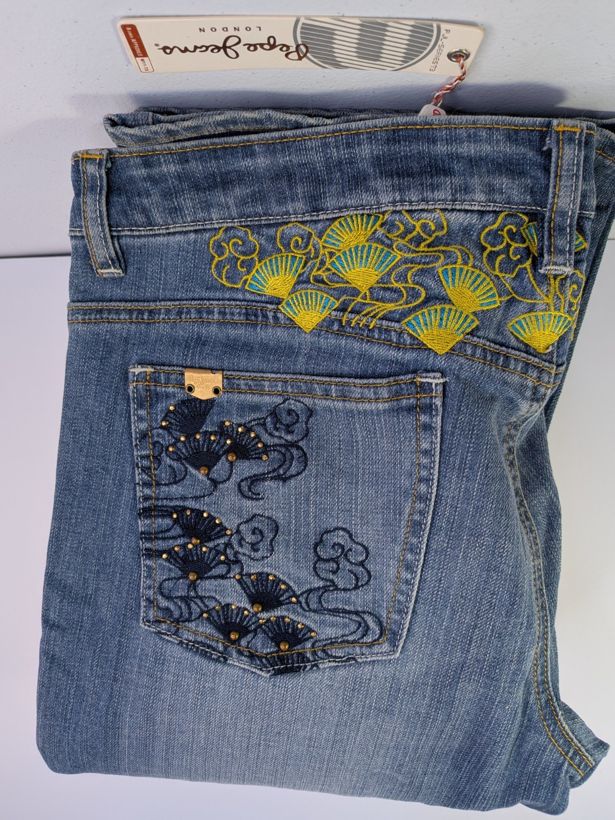 New Pepe Jeans London „Jasmine” Embroidered Peacock & Floral Denim – Size 32