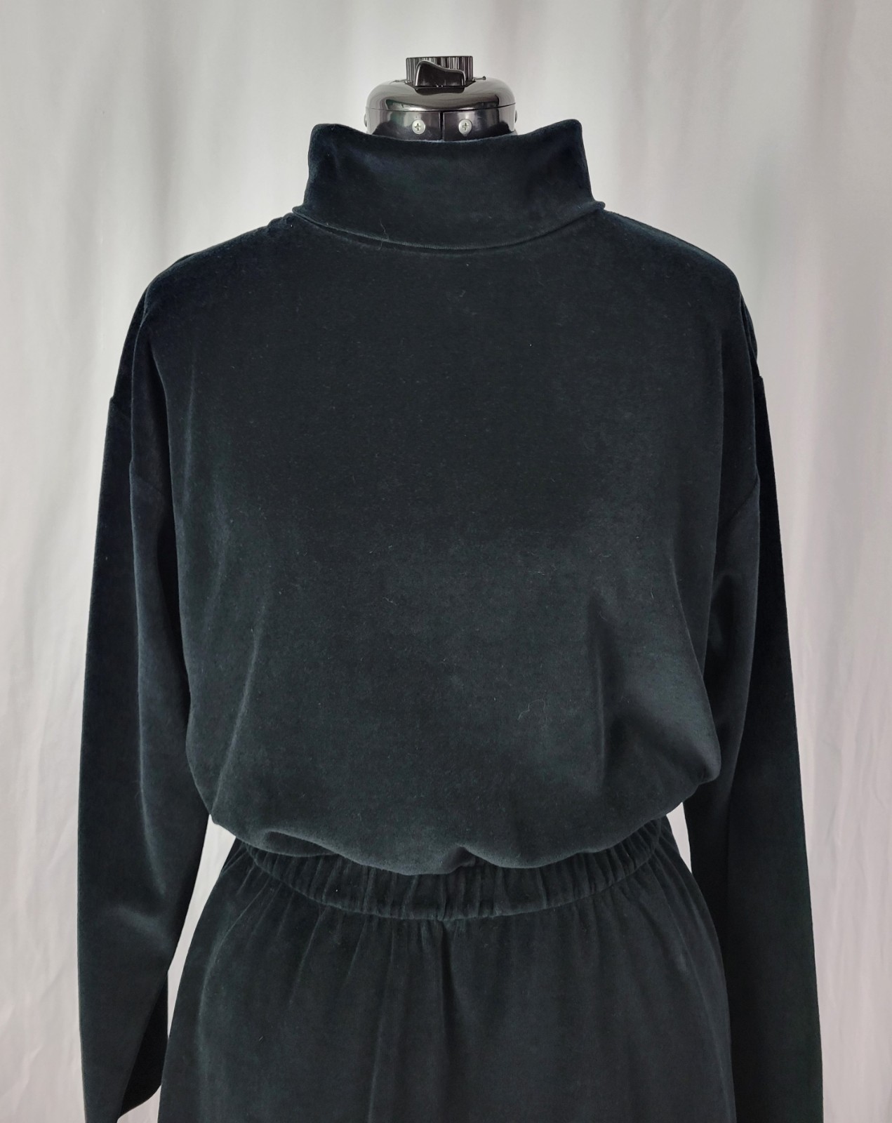Vintage FADS Black Knit Velvet Turtleneck Dress w Elastic Waist Size PL
