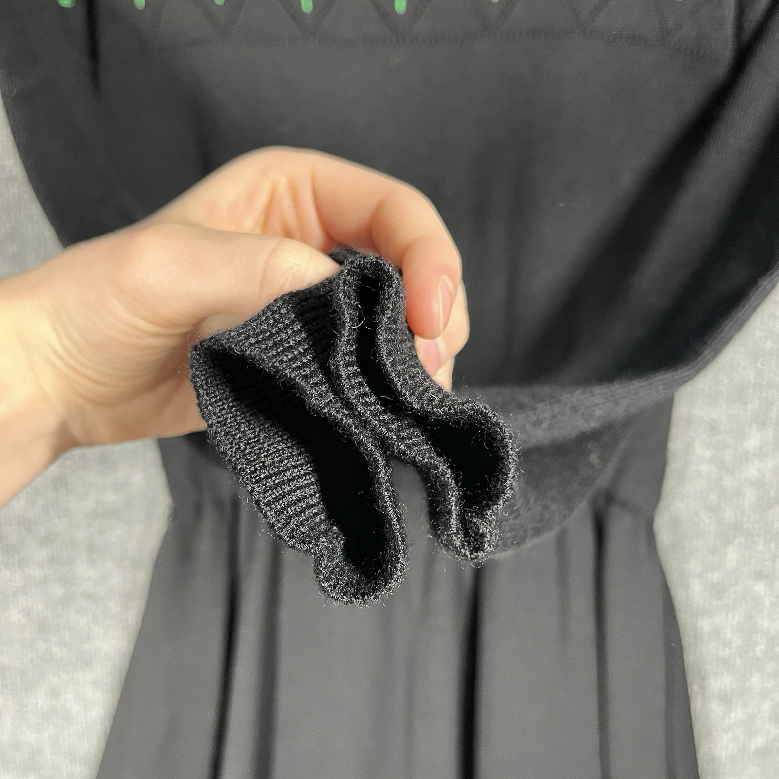 VINTAGE 80s Ciao Ltd 100% Pure Wool Sweater Dress Black Embroidered Floral Sz 8