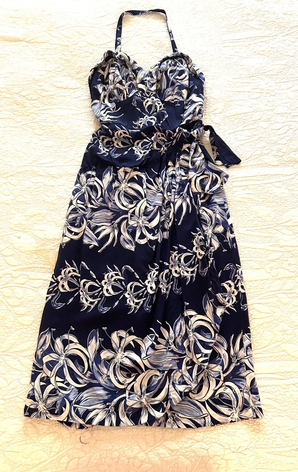 Vintage 50’s Navy Blue White 100% Rayon Sarong style dress Lily print Size S-M