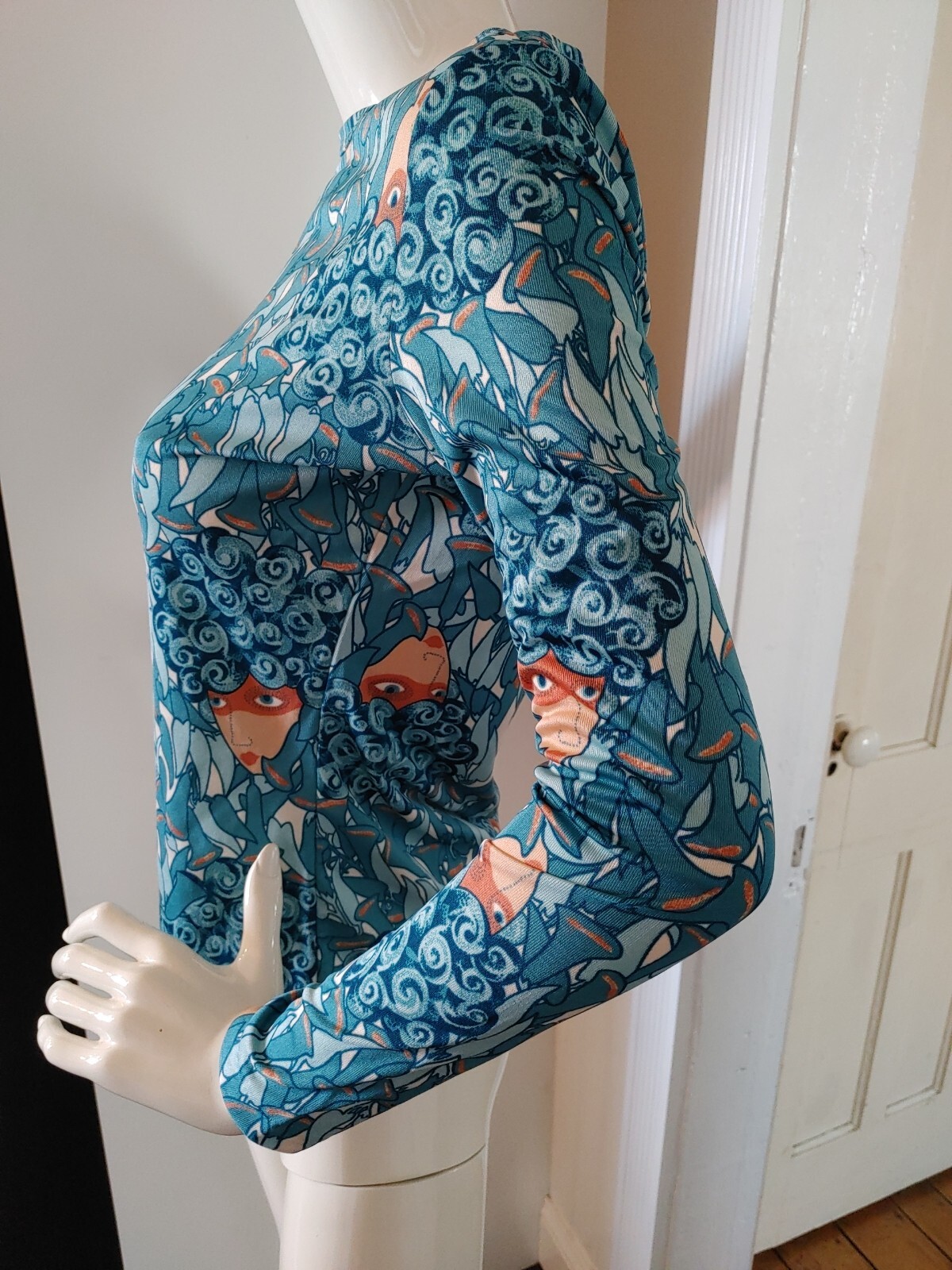 1960’s Hathaway Patch Women’s Knit Top Size 11-12 Vintage Print Turquoise Blue