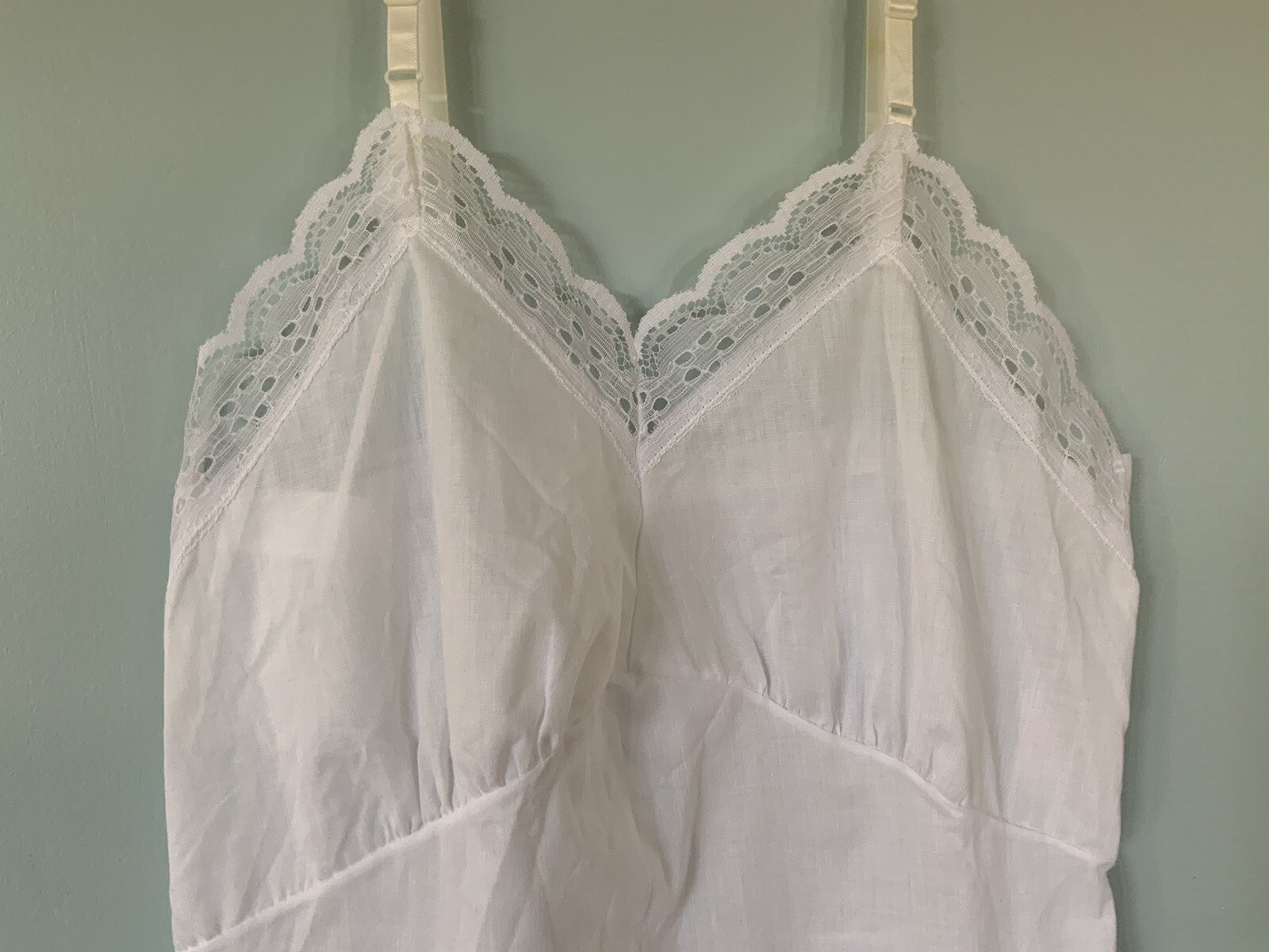 VTG Figurfit by Indera Size 34 White Poly/Cotton W/ Lace Full Slip Babydoll