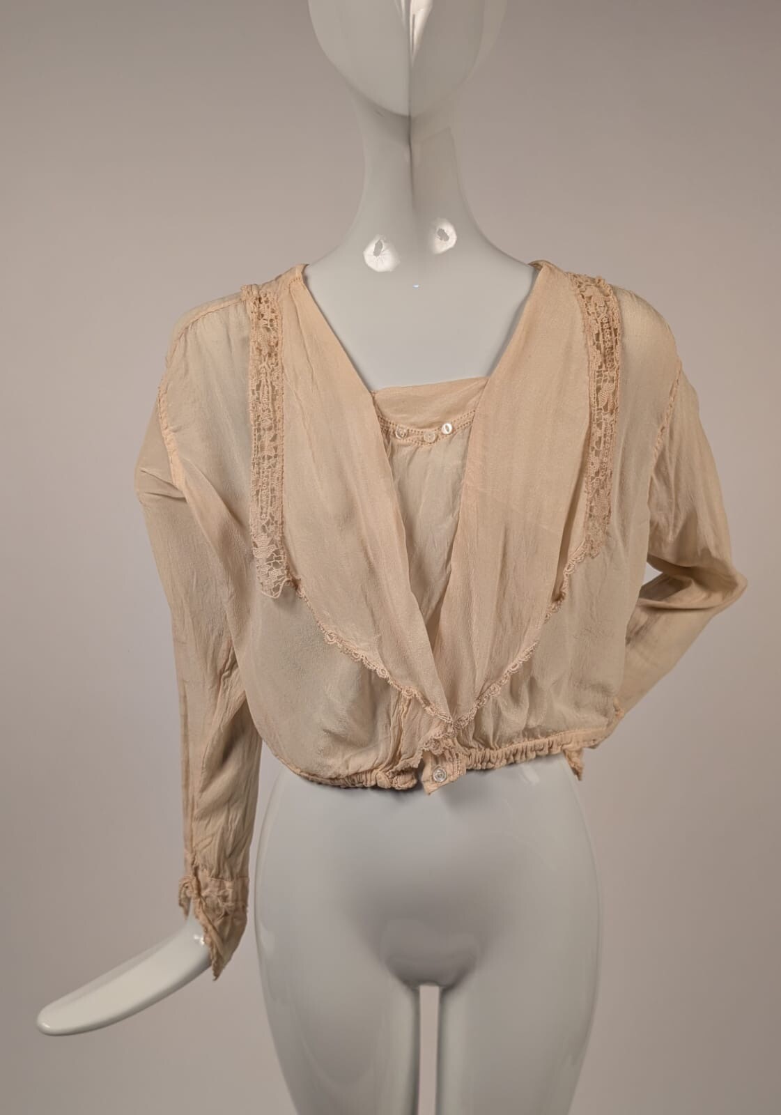 EDWARDIAN CREME SILK CREPE BLOUSE W LACE TRIMS