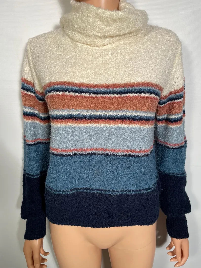 Vintage 1970s Fuzzy Bouclé Knit Striped Turtleneck Sweater Size M