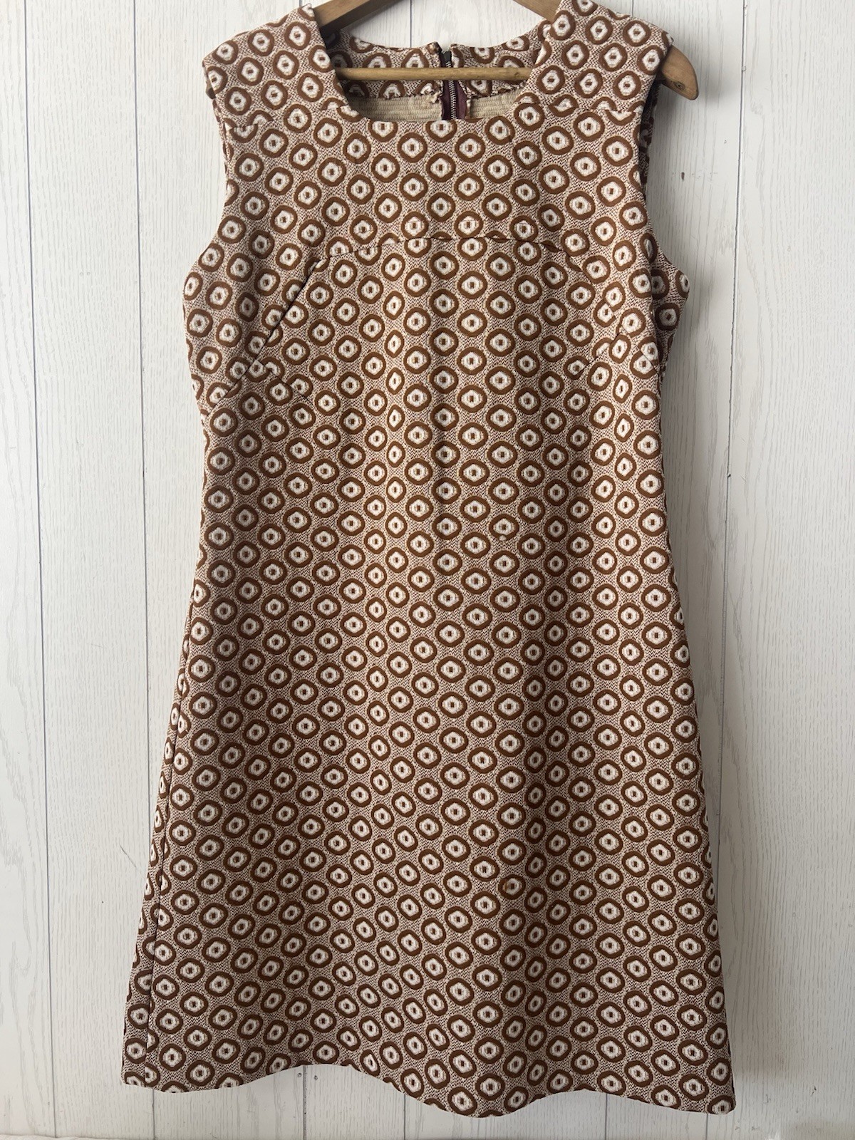 Vtg 60s Mod Shift Dress Brown Geometric Knit Hourglass MCM Medium Large GoGo
