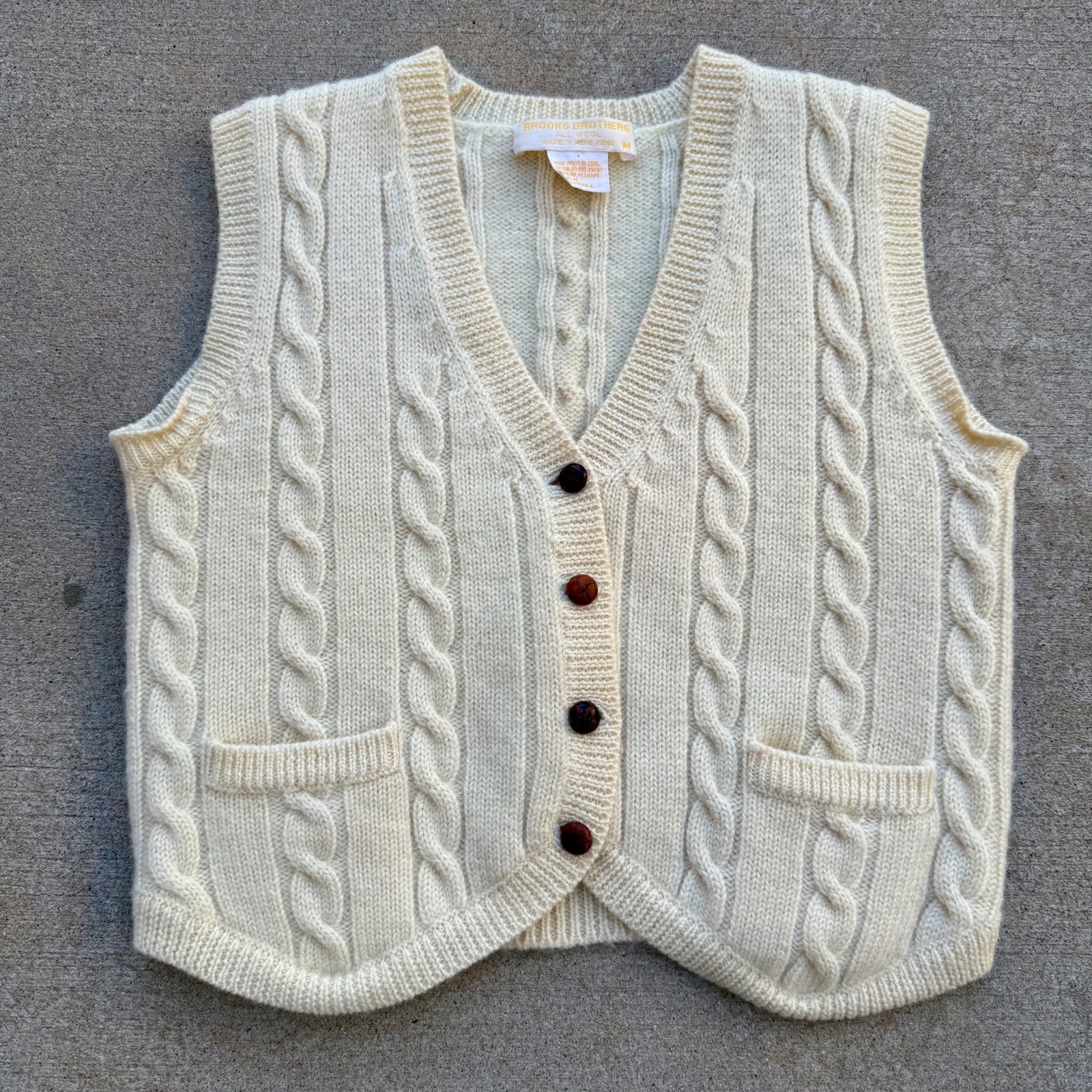 Brooks Brothers 70s Cream of the Cropped Cable-Knit Sweater Vest -M