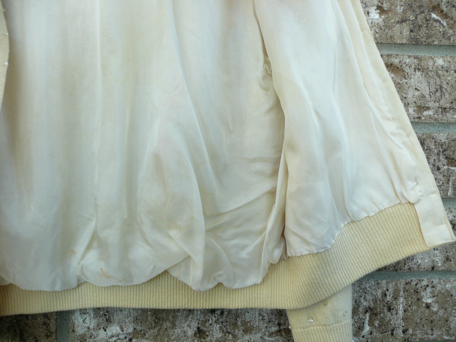 Vintage Golden Phoenix Distressed Ivory Hand Beaded Sweater Size 10 Lamb’s Wool