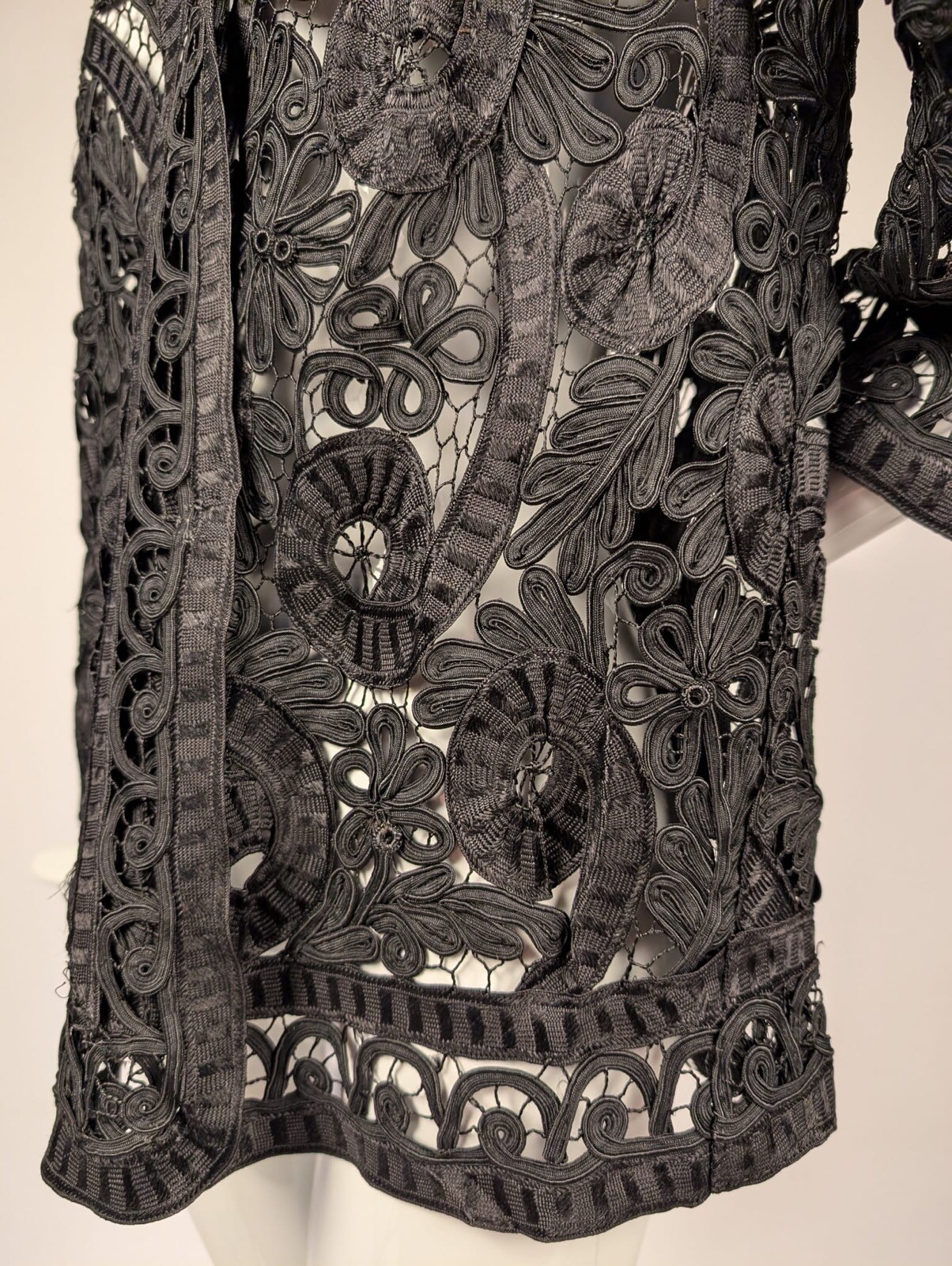 EDWARDIAN RICH BLACK SILK RIBBON TAPE LACE JACKET 