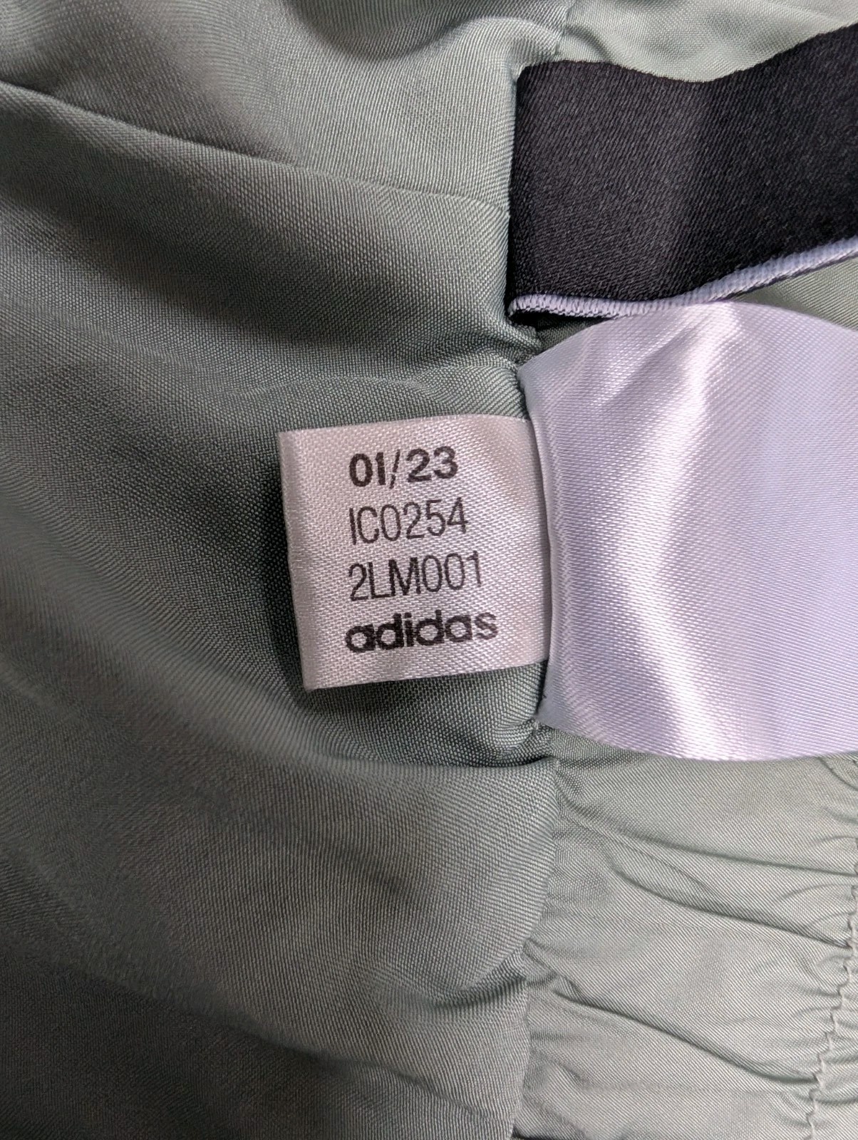 Adidas Parley Shorts XL Green Sports Yoga Casual Gym Running Hiking Outdoor