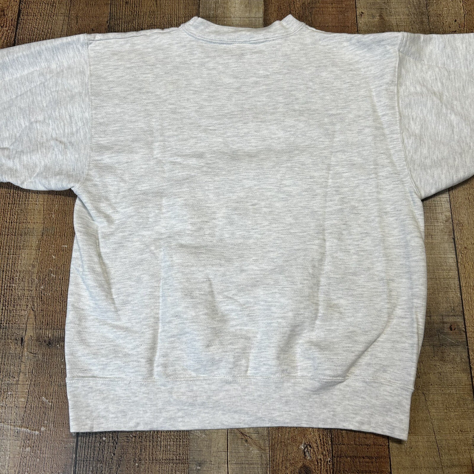 VTG Marthas Vineyard Womens Large Print Sister on the Bluff Gray Sweatshirt