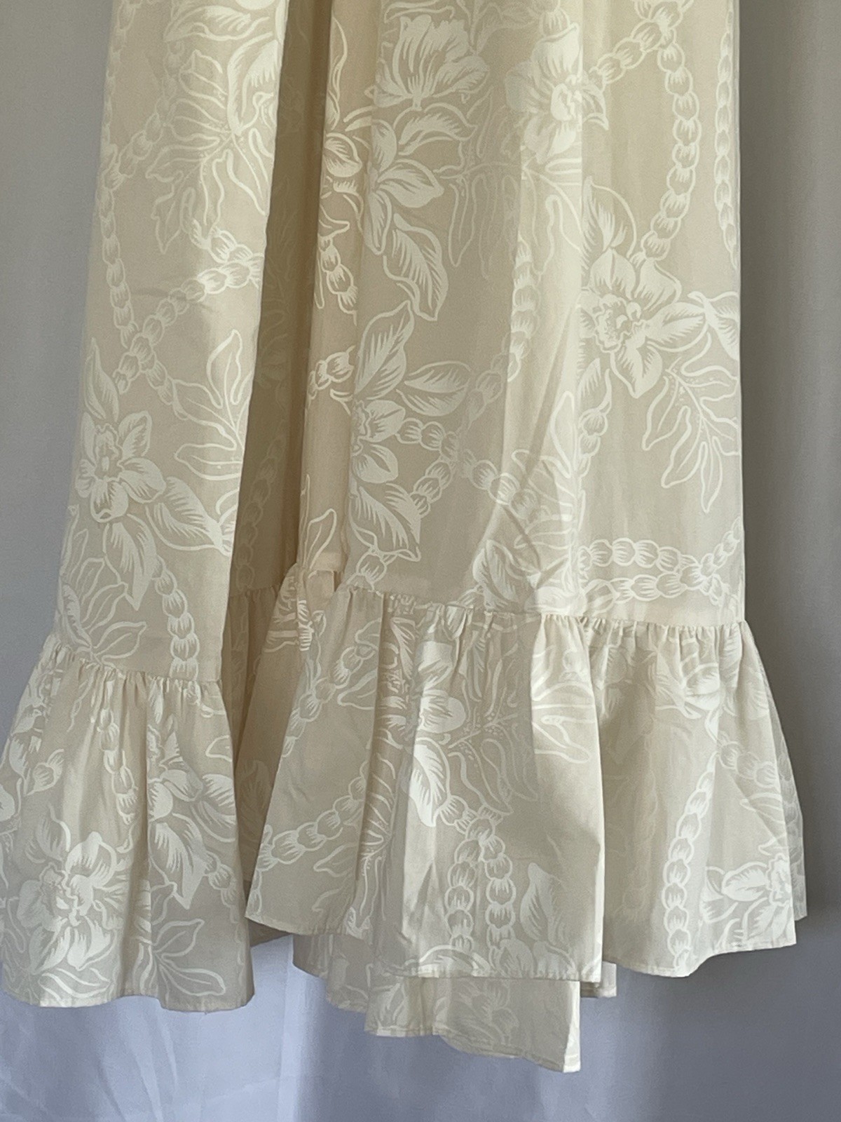 Vintage Liberty House Almost Paradis Cream/Ivory V-Neck Dress Muu Muu Size M