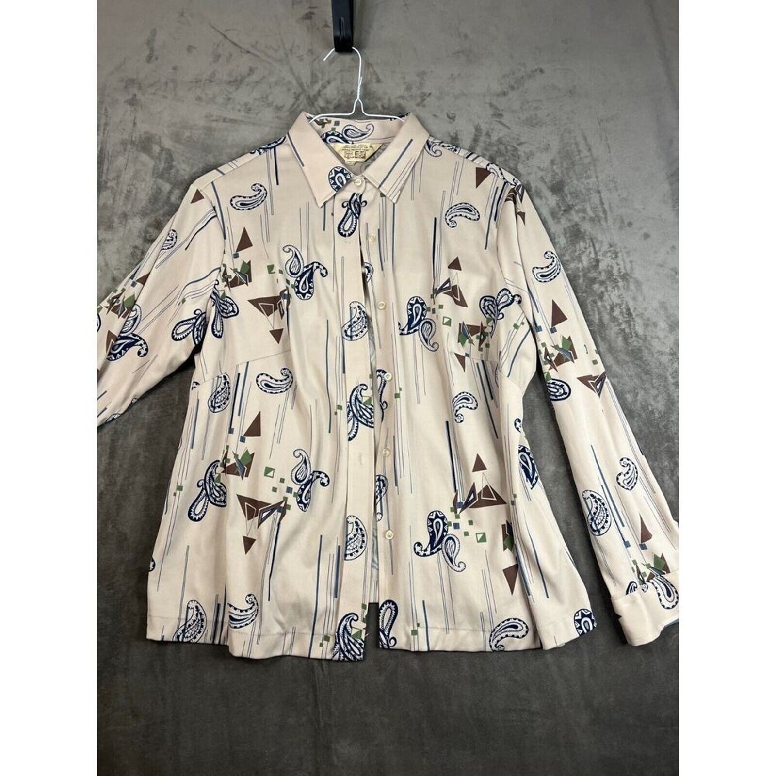 Vintage Sears Women’s „The Shirt” Fashion Place Perma-Prest Floral Blouse Sz 40