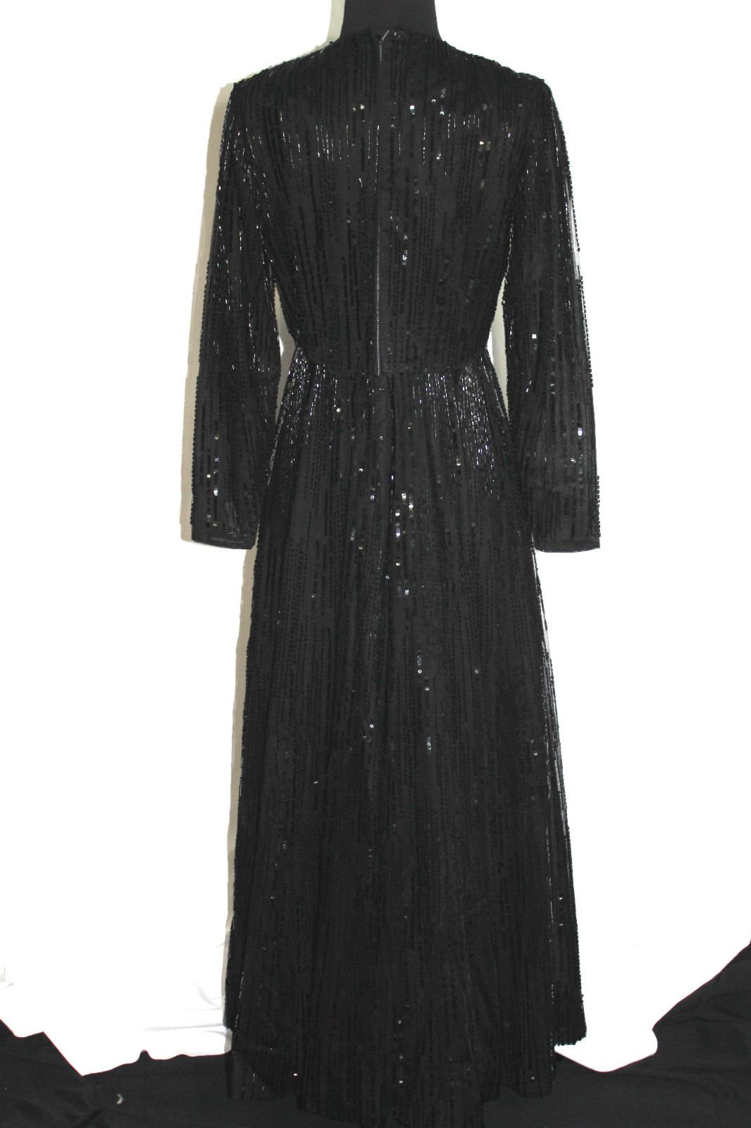 RARE DESIGNER VINTAGE 1960’S BLACK BEADED EVENING GOWN „VERA HICKS” SIZE 4-6