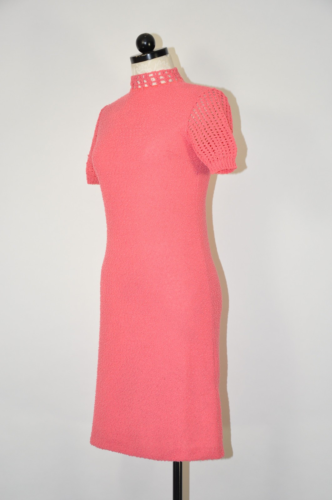60s Vintage Salmon Pink Cotton Boucle Knit Short Sleeve Sweater Dress Women XS S