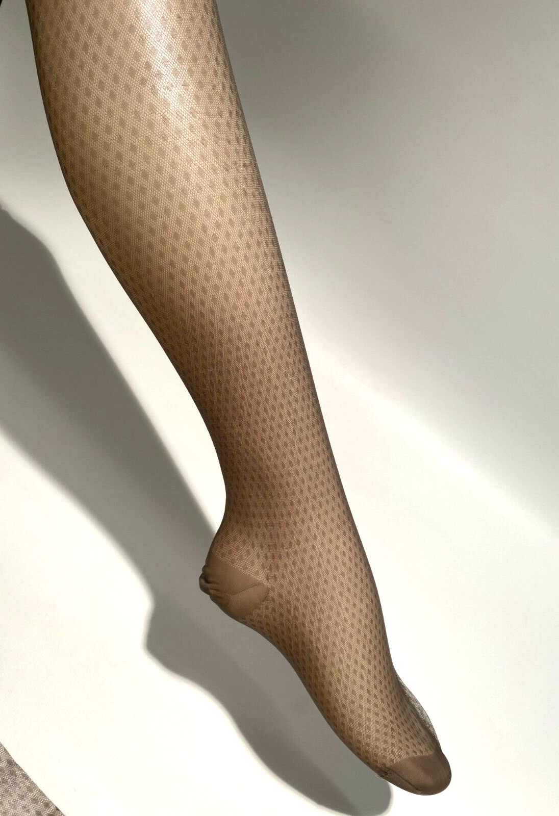 1 Pair Vintage Nylon Stockings 9.5″ x 28″ Petites Van Raalte Off Black Diamond