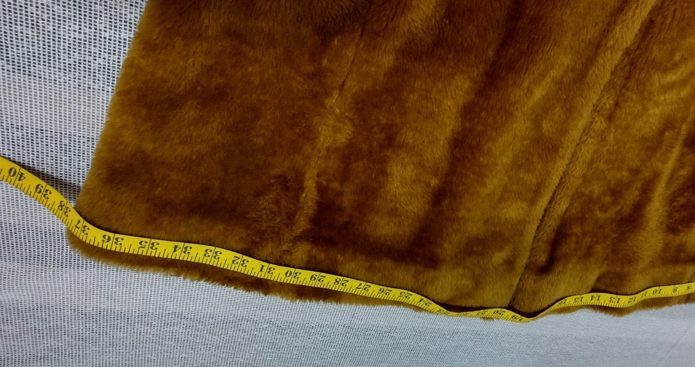 70s Faux Fur Cape Bohemian Look Mustard Bronze Color ASIAN FROG BUTTONS Size S