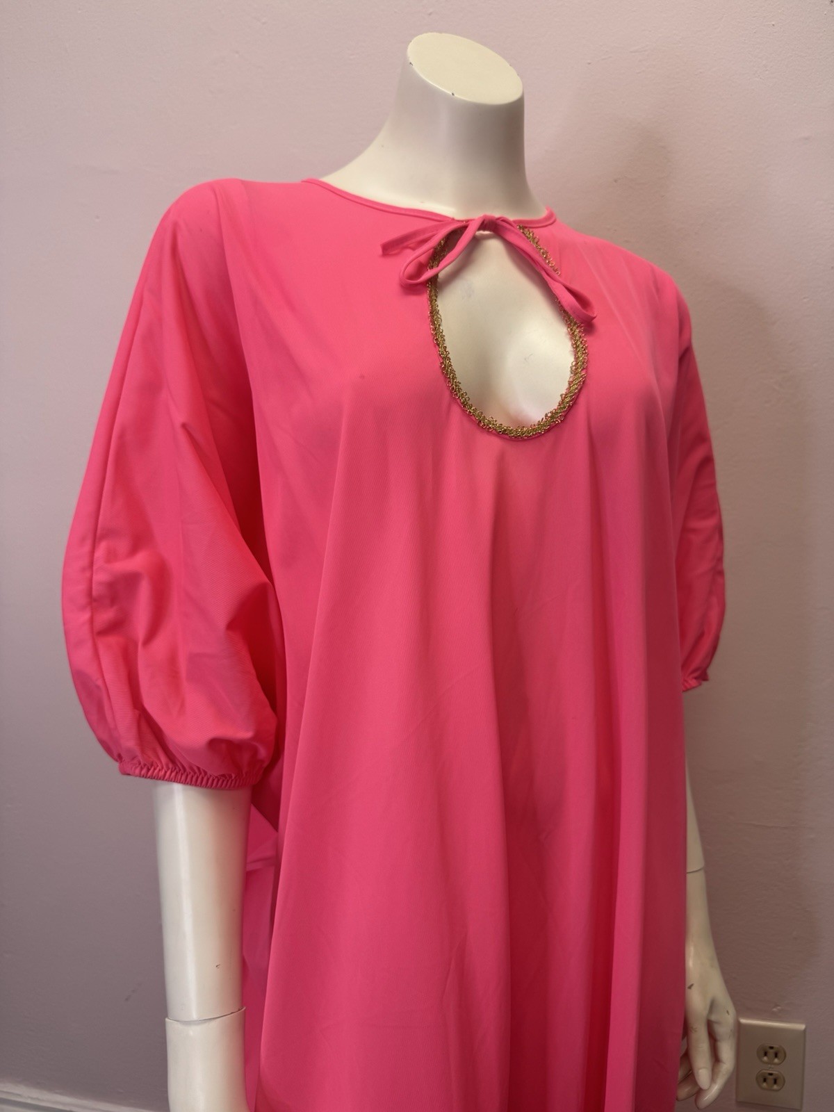 Vintage 60’s 70’s Hostess Caftan Nightgown Nylon Day-glo Pink Maxi Dress Onesize