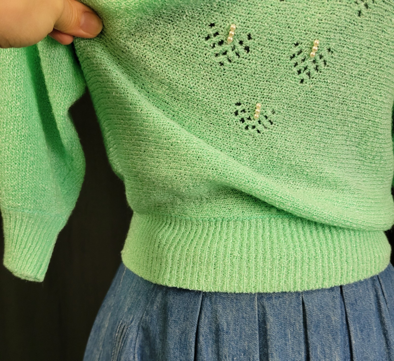 Vintage Jean Nicole Lightweight Mint Green Sweater w Pearl Accents Size S