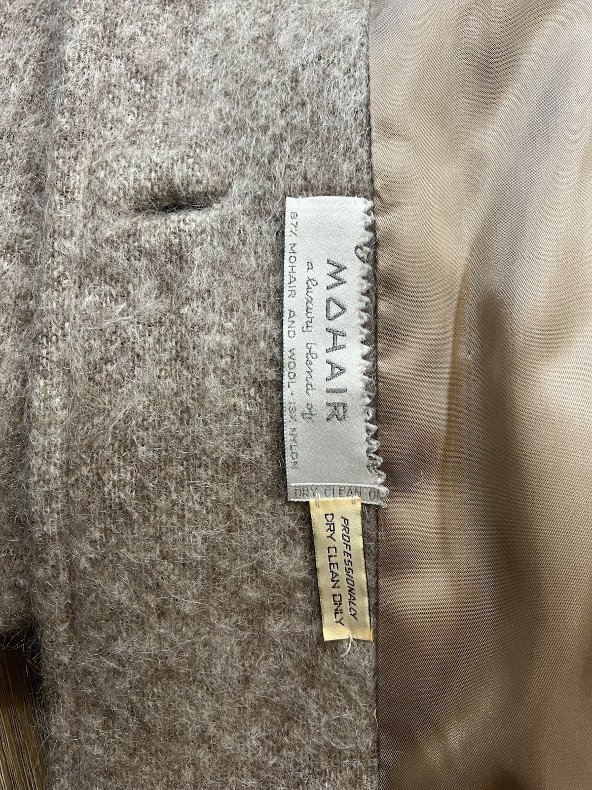 Vintage 80s 90s Oversized Mohair Trench Coat ILGWU Union Made USA Beige L/XL