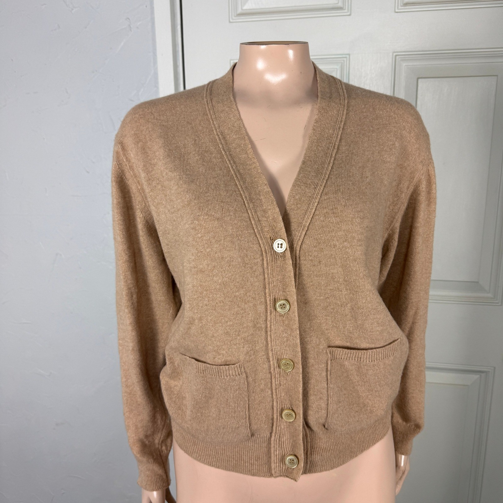 Vintage Nordstrom Women’s Sweater S Cardigan Cashmere Knit Button H3-29