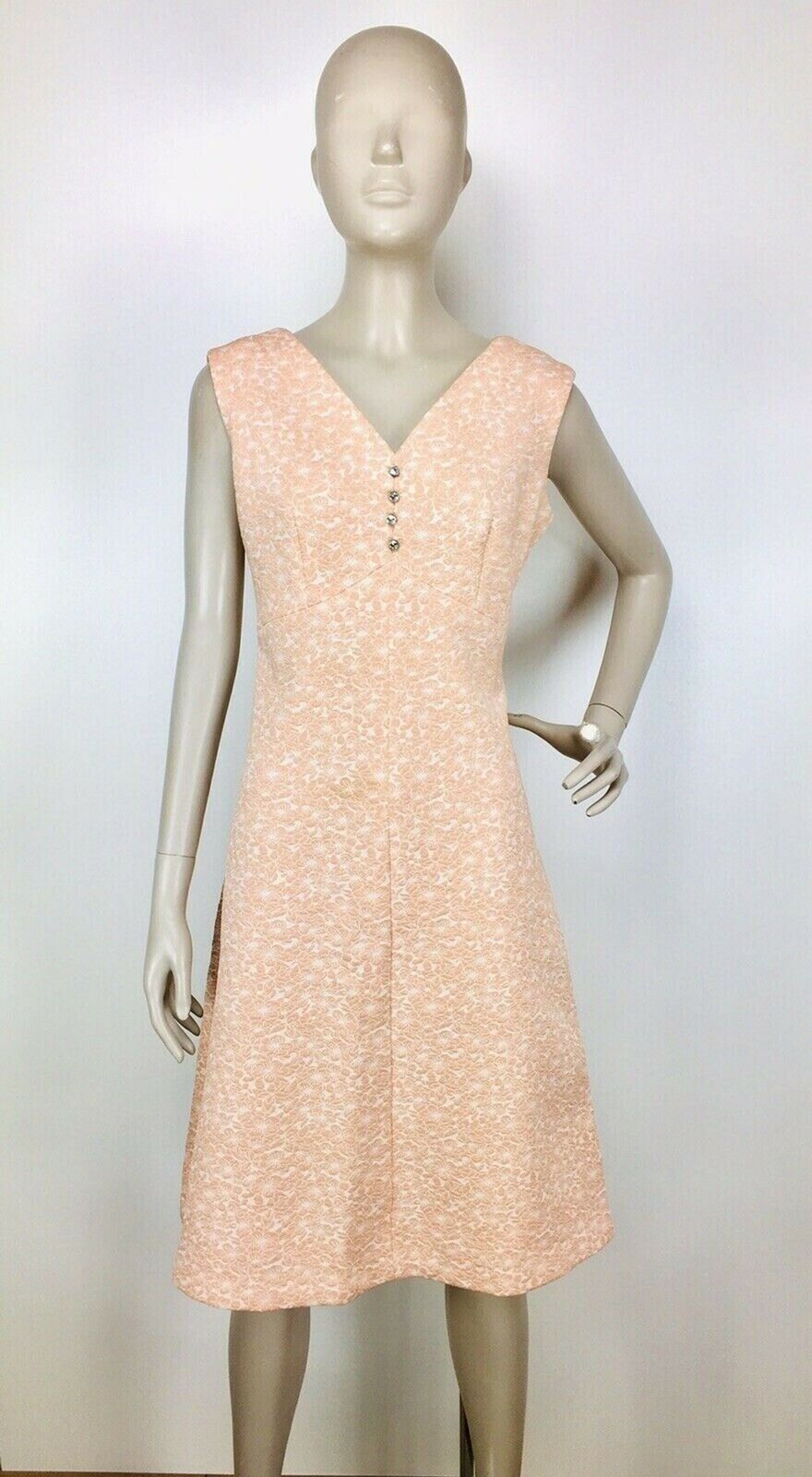 Vintage 60s Peach Floral Jacquard Sleeveless Shift Hostess Dress Bleeker Street