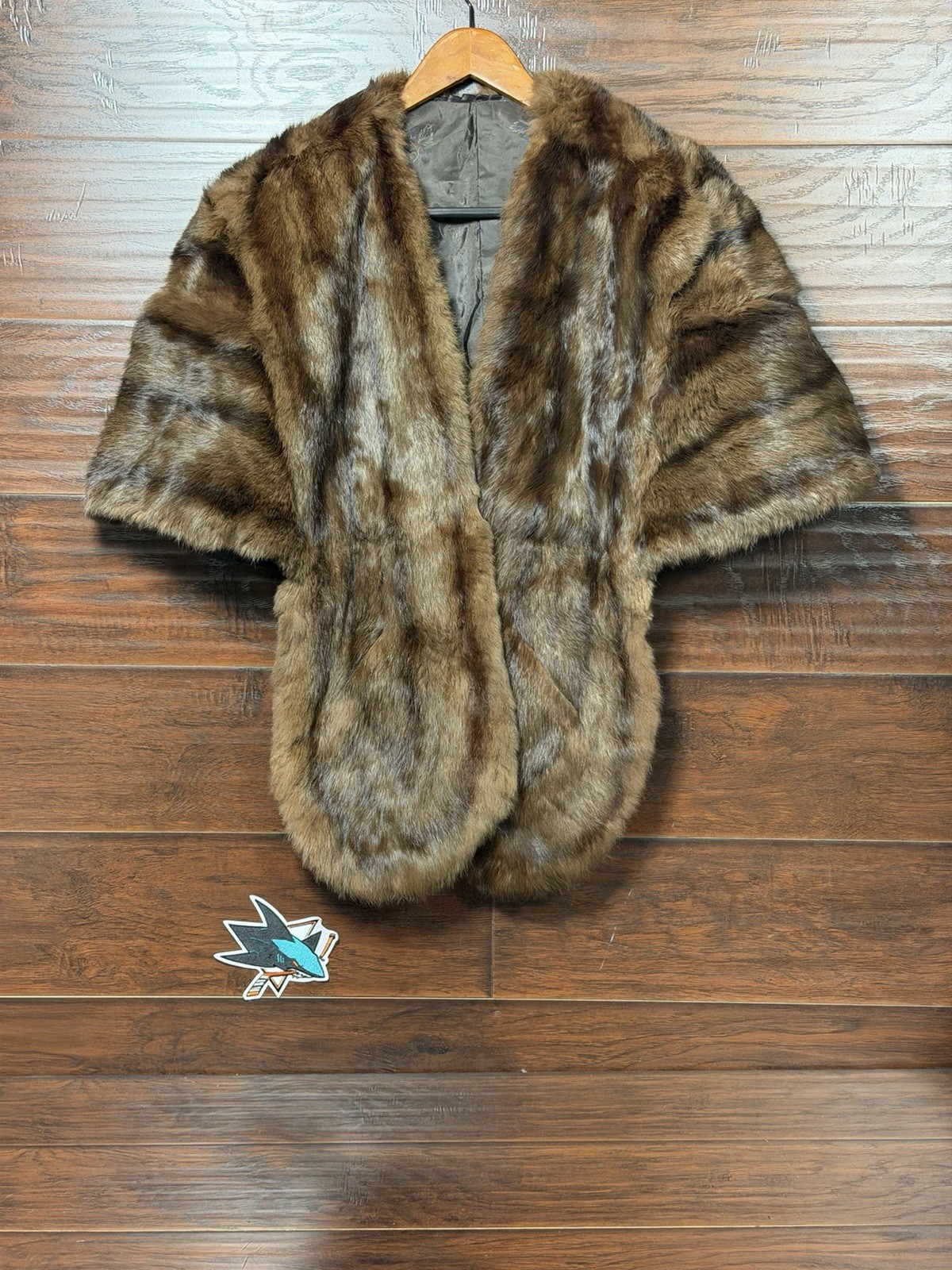 Vintage Mink Fur Stole Shoulder Wrap Womens Small to Medium Brown Shawl Used