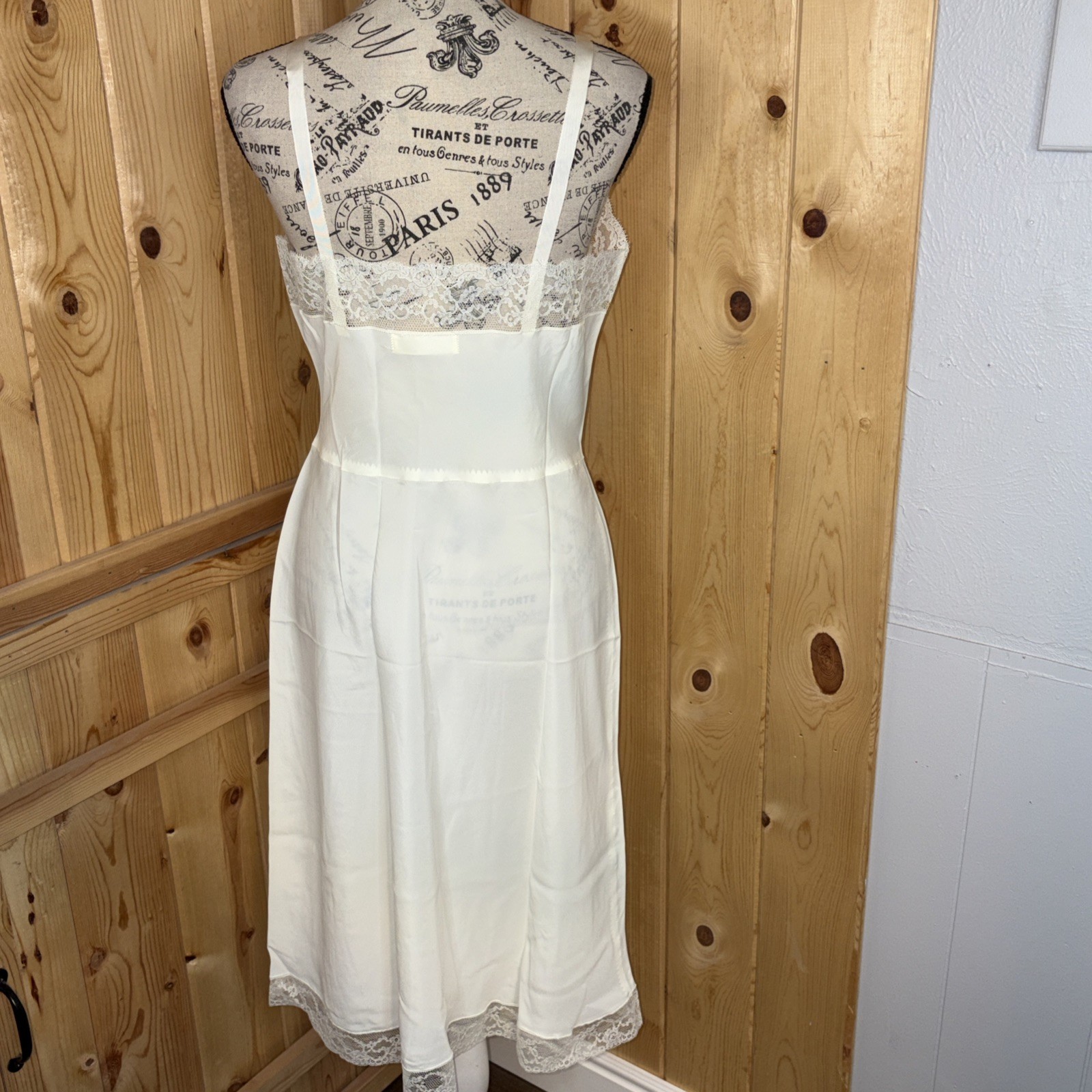 Vintage 50s BARBIZON Size 14 White Cream Full Slip Nightgown “Crepe Remarque”