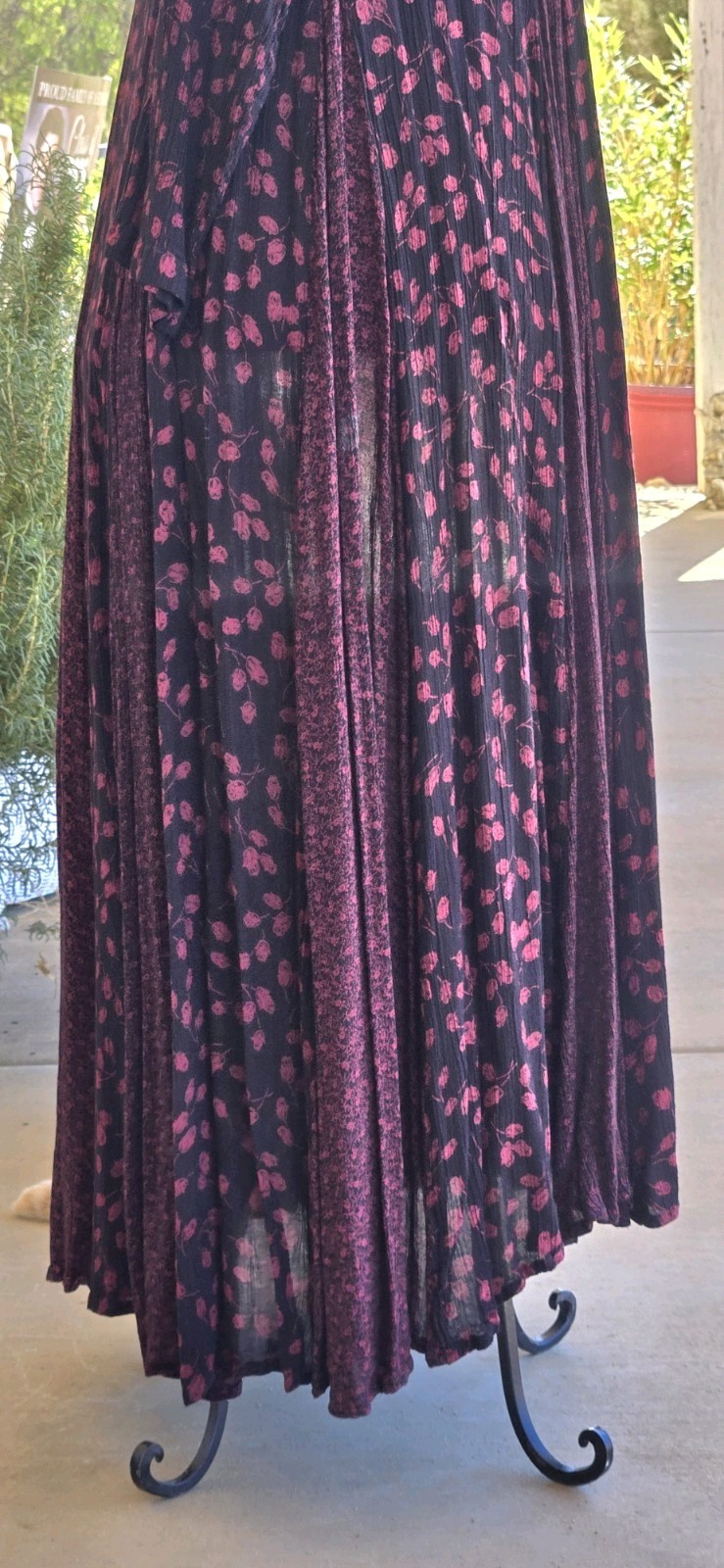 1980s NOSTALGIA Sheer Black & Red Floral Dress W/Full Pleated Sweep Skirt Sz M
