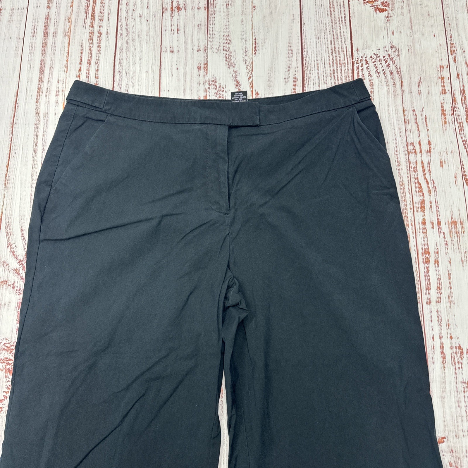 Vintage Y2K New York & Company Capri Pants Women’s Sz 12 Black Wideleg Stretch
