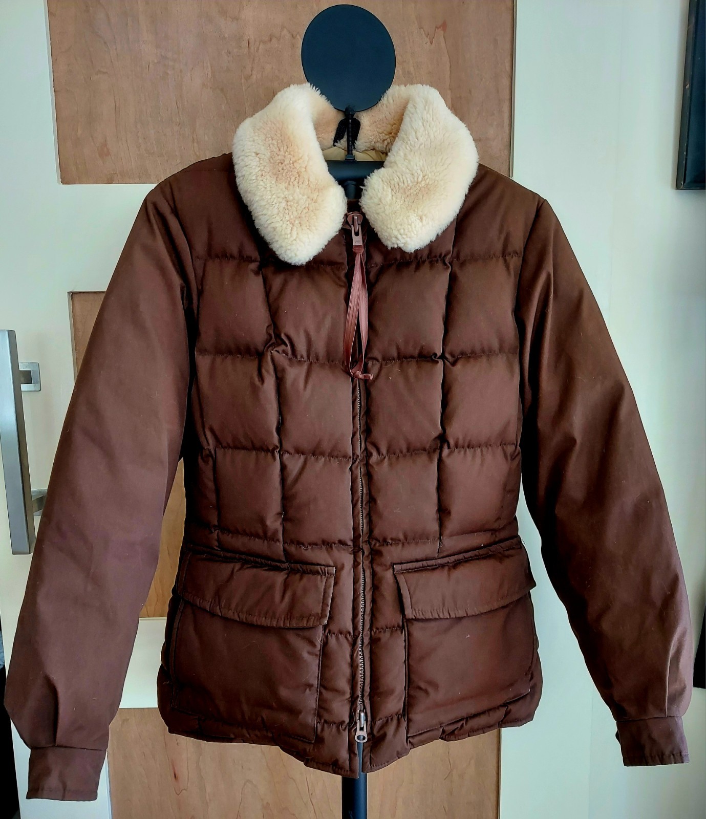 VINTAGE Eddie Bauer BROWN Fitted Down Puffer Jacket Womens MED TORONTO CANADA