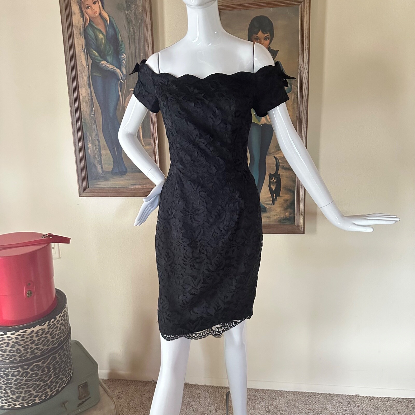 Vintage 80s Maneater Black Lace Off Shoulder Cocktail Party Dress S/M