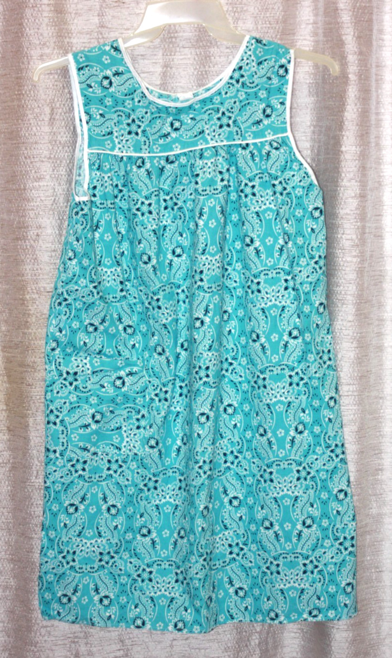 Women’s Blue Muumuu Housedress Lounger Duster w Pocket Vintage sz L 20″x36″ NWOT