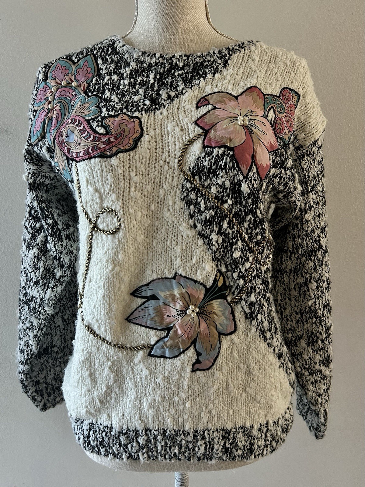 Vintage Erika Boucle Sweater Sz S Black White Floral Pearl Applique Gold Cord