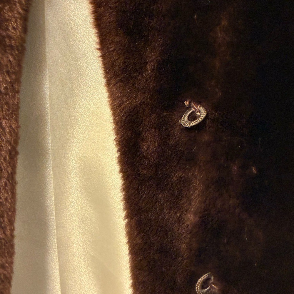 EUC Vintage Plush Brown Faux Fur Coat Small