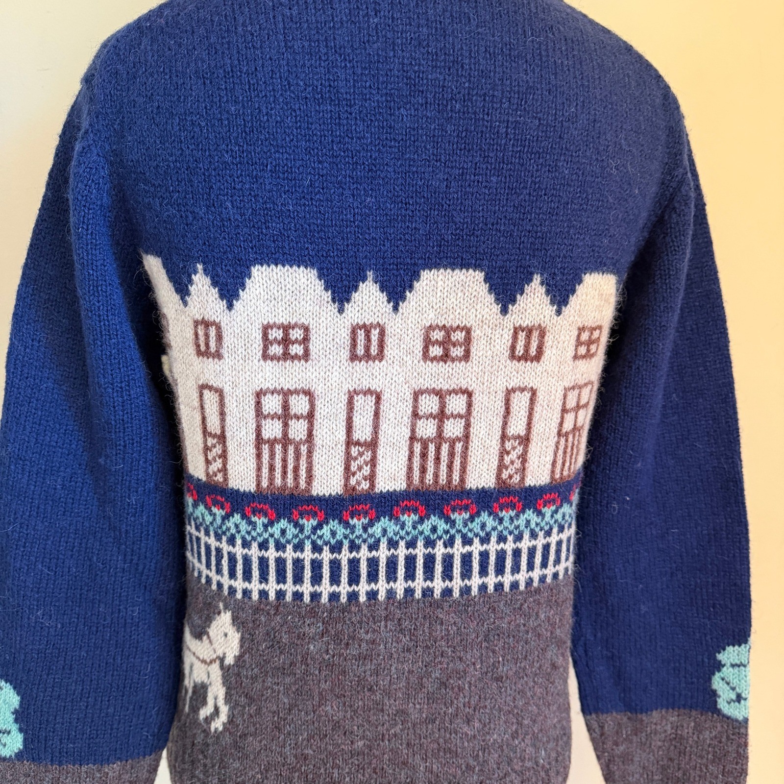 Woolrich Knits 9713 Womens S NWT Street Scene Wool Sweater Navy Gray Vintage