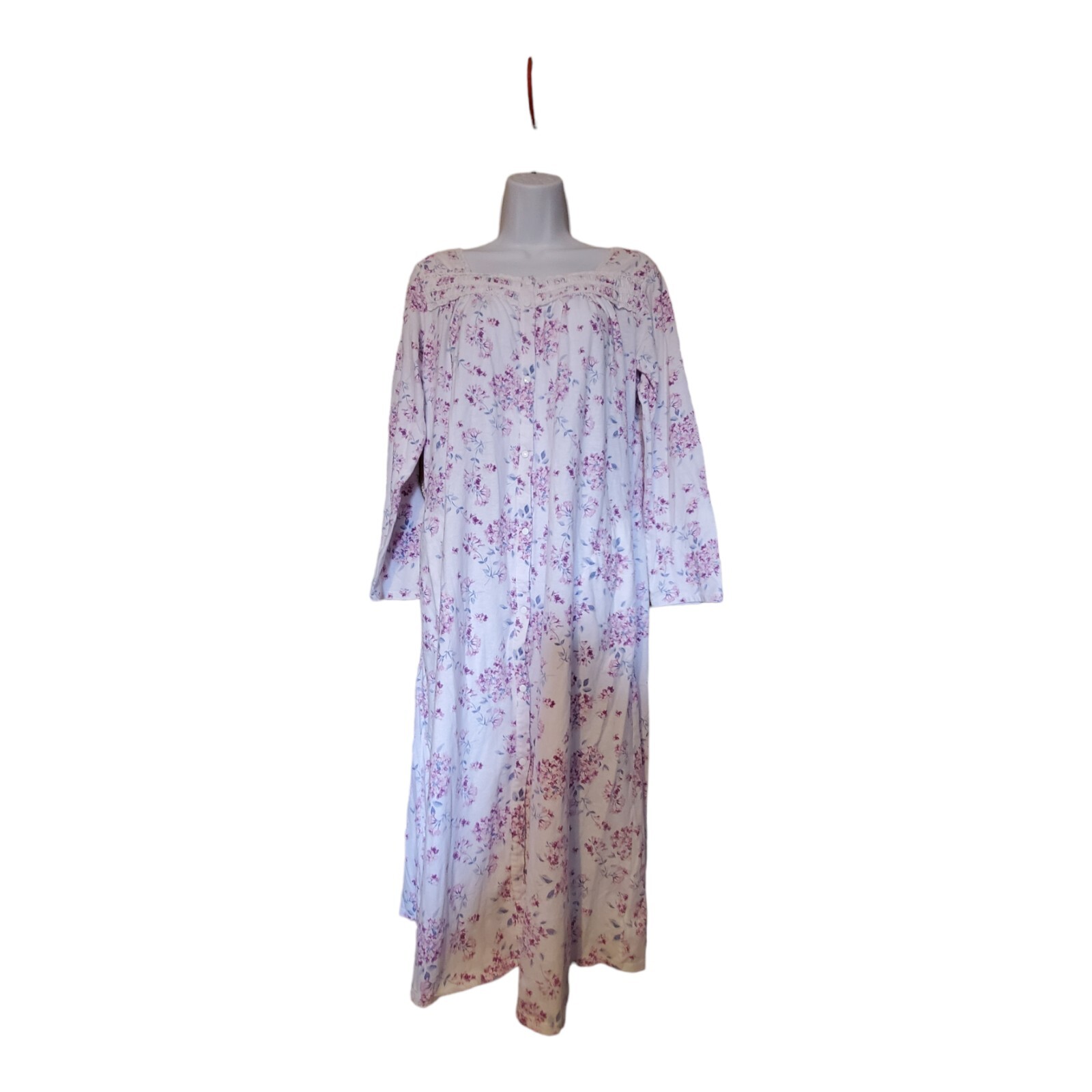 VTG Earth Angel Women’s S Nightgown Full Length White Purple Blue Floral Snaps