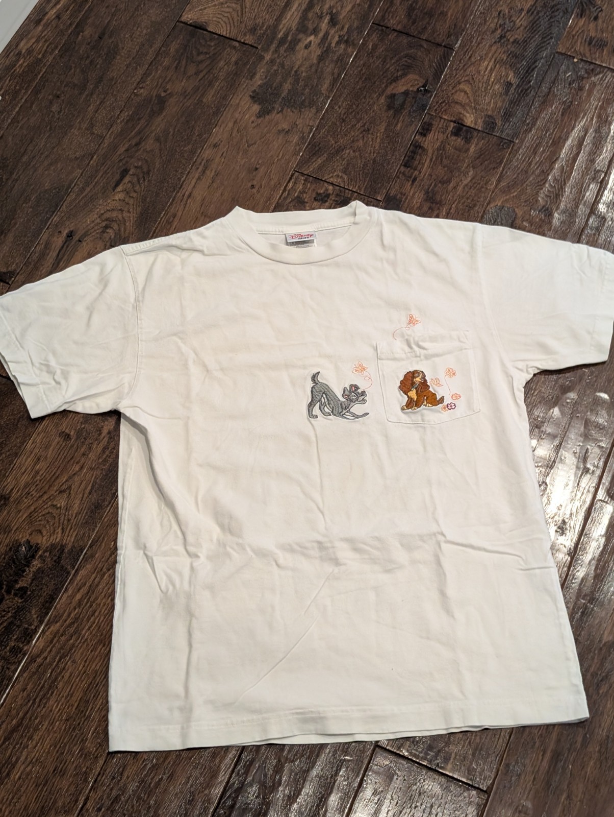 Med Vintage ’90S The Disney Store Lady And The Tramp Embroidered Pocket T-shirt