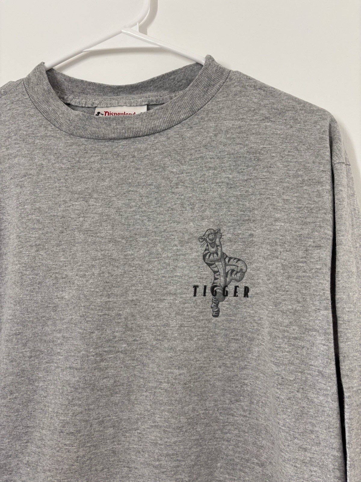 Vintage Gray Tigger Disneyland Long-Sleeve Cotton Tee Shirt Adult Size XL