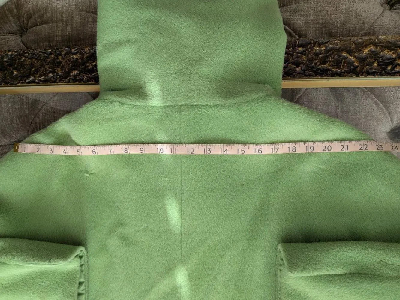 Armani Collezioni Vintage 00s Wool Llama Coat Apple Green Oversized Collar Sz L