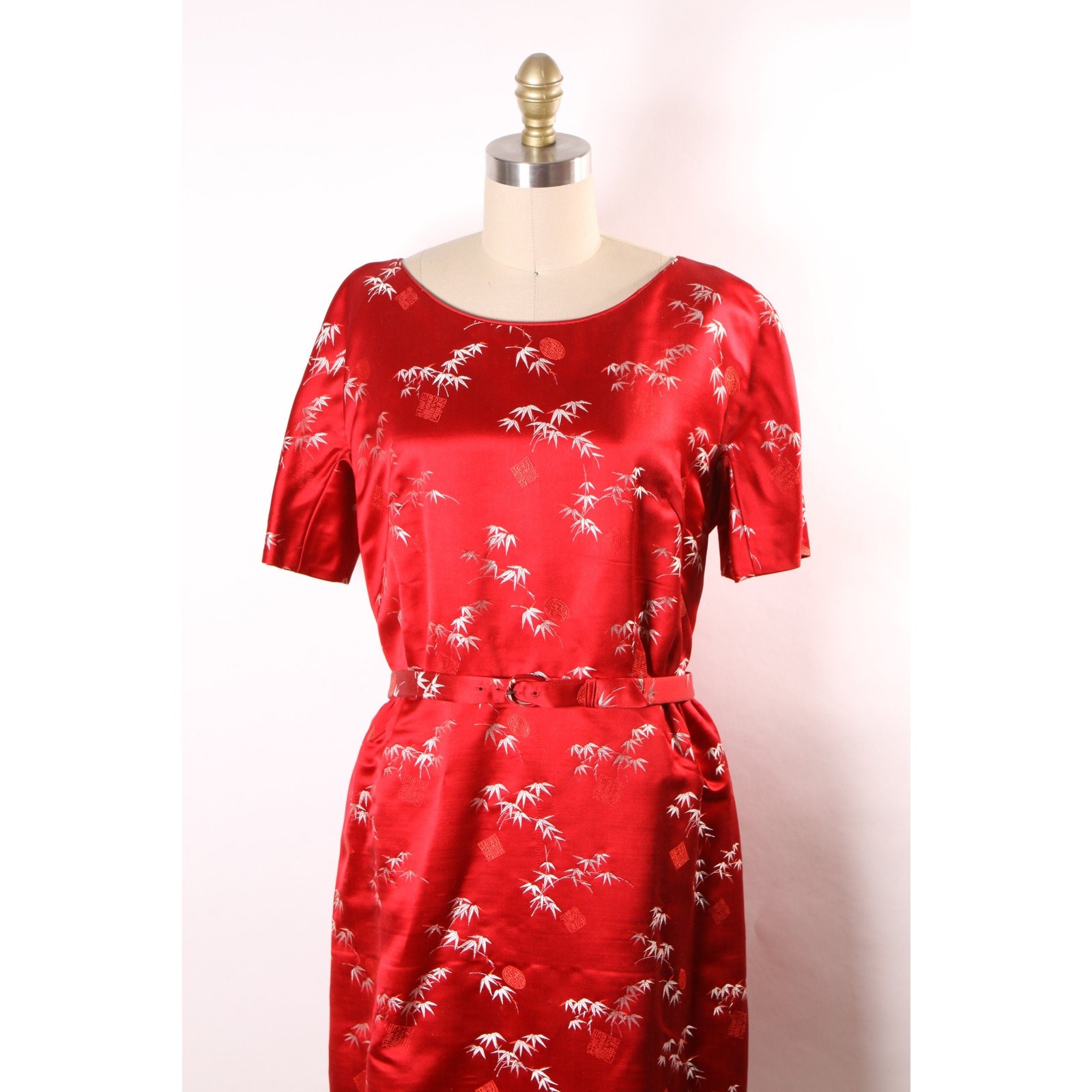 1960s Red Chinese Short Sleeve Dress with Purse High Heels by Blue Sky Shoes